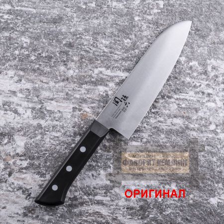 Японский бытовой кухонный  нож  KAI Santoku AB5420