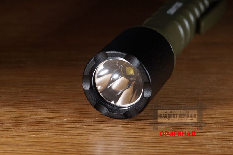 Японский компактный светодиодный фонарь Gentos BR-432D