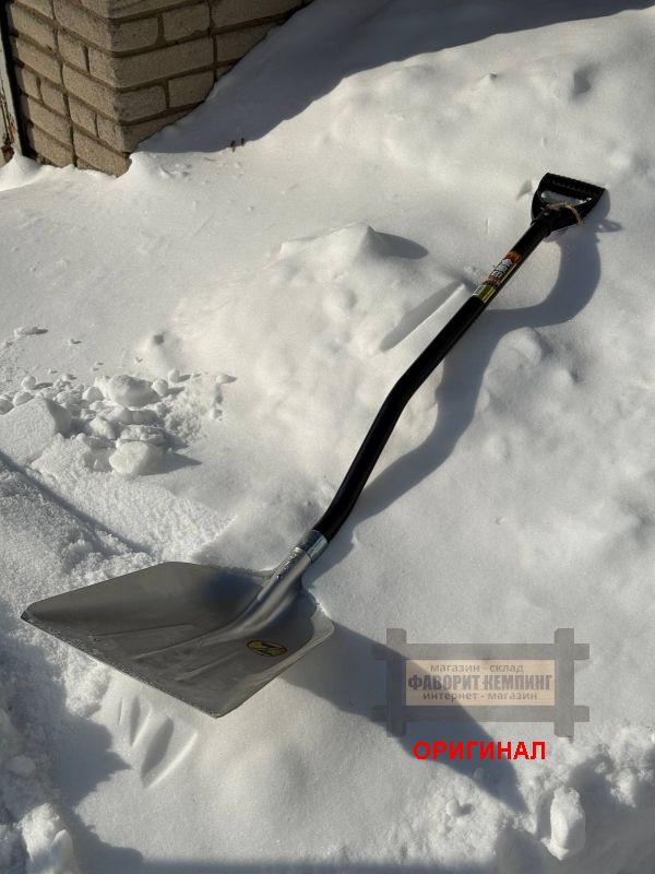 Лопата для уборки снега с изогнутой ручкой Asaka Gold 4960517003979 (Made in Japan)