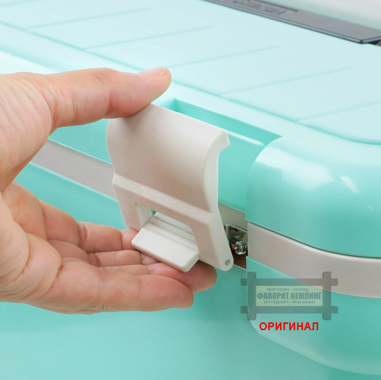 Японский кулбокс Shinwa на 33л WH/BL